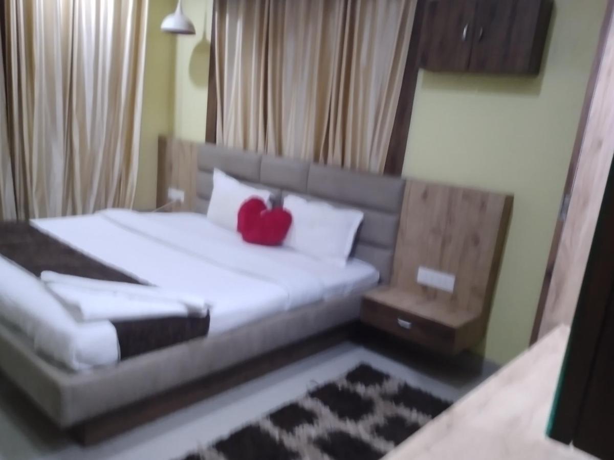 La Platina Premium Suites, Near Puri Sea Beach Extérieur photo