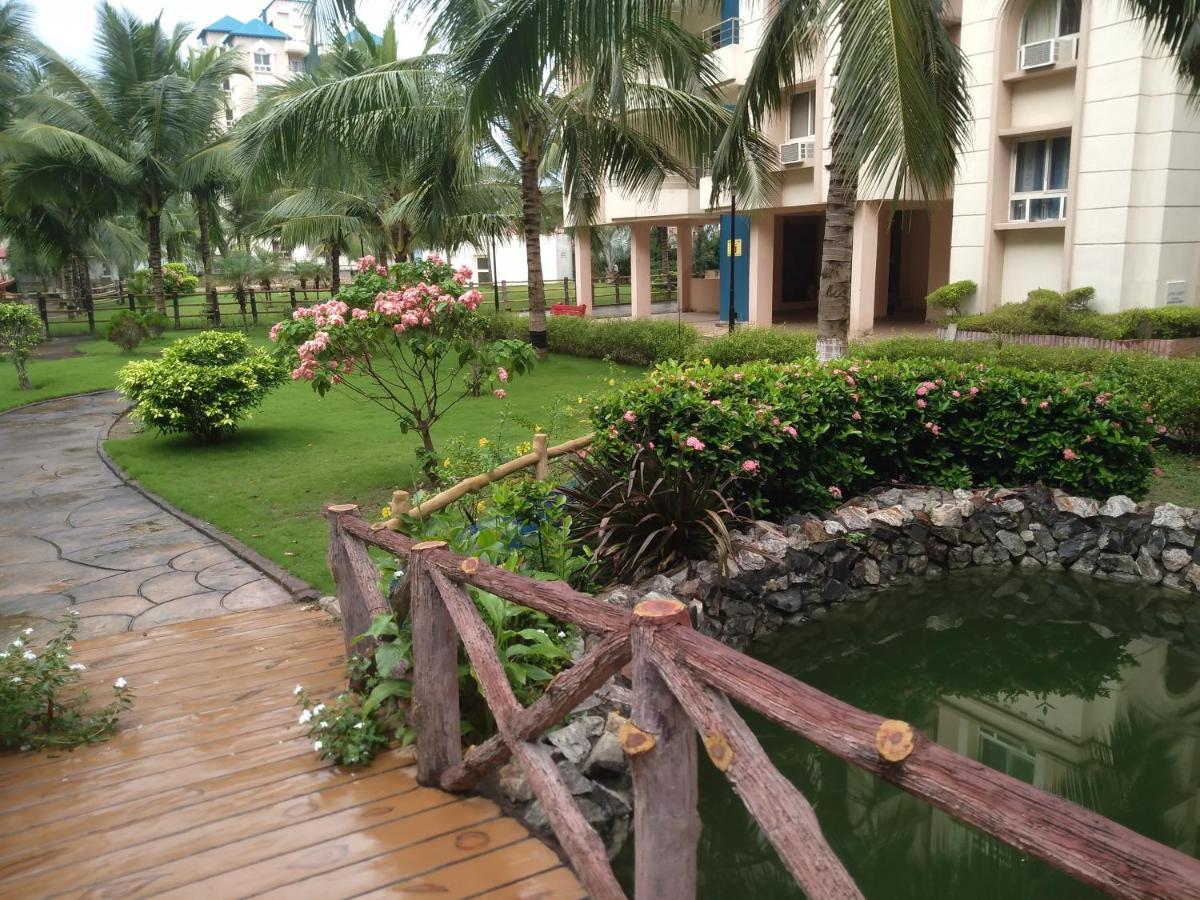 La Platina Premium Suites, Near Puri Sea Beach Extérieur photo