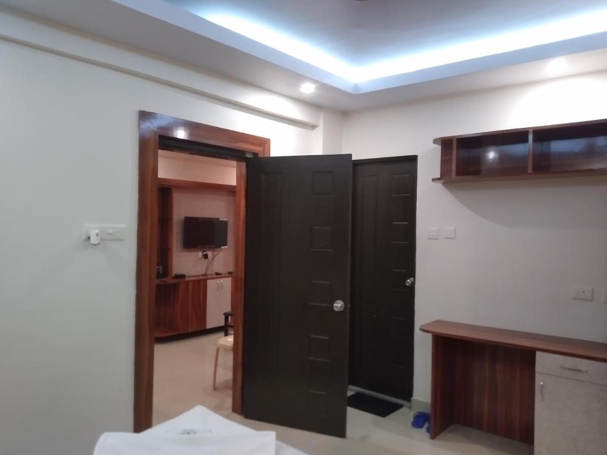 La Platina Premium Suites, Near Puri Sea Beach Extérieur photo
